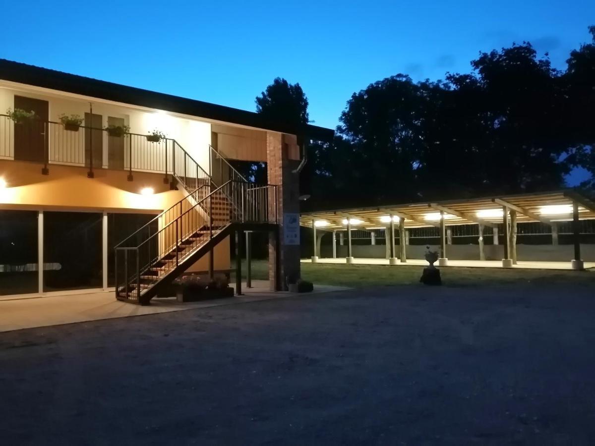 Agriturismo Castolda 트레비글리오 외부 사진